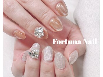 フォルトゥーナ 神田(Fortuna)/マグネット+ビジューネイル