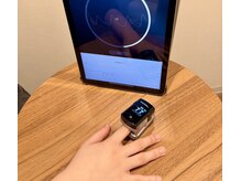 オプト鍼灸整体院 たまプラーザ本院(opt.鍼灸整体院)の雰囲気（最新機器｢smart pulse｣を用いて自律神経機能の検査をします。）