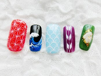 ネイリシャス(NAILICIOUS)/和柄モチーフをポップなカラーで