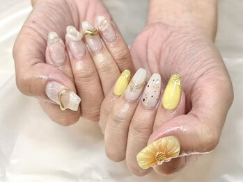 ビアンカ 池袋店(Bianca)/ひまわりネイル