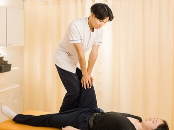 ぷらす整骨院 鍼灸院 町田/下半身の姿勢矯正