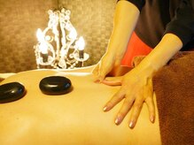 リラクゼーションサロン オリーブ(Olive)/お背中を温め自律神経を整えます