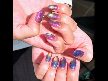 クレヴィア(crevia)/新色!マグネットネイル