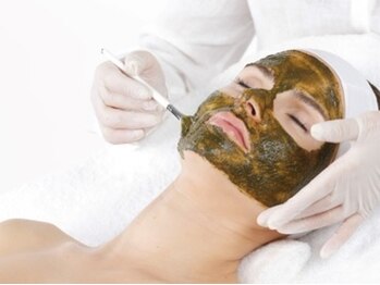 ルチルプラス(Rutile+)の写真/【クリスティーナ☆ビオフィート】痛みの少ない、剥離しないハーブピーリング☆植物の力で肌本来の美しさへ