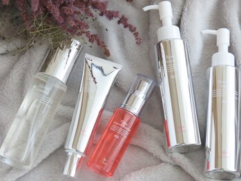 ジュメイラ(Jumeirah)/VI COSMETICS