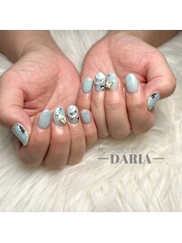 白蝶々のワンホンネイル