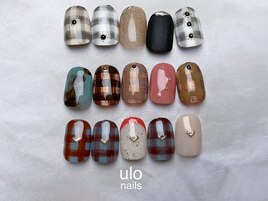 秋のギンガムチェックネイル