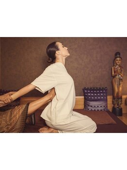 首・肩のつらさを改善したい