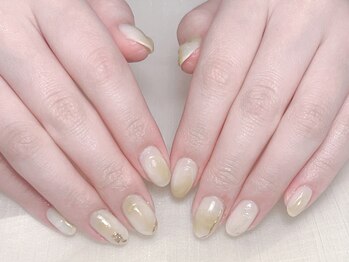 ルル 新宿店(Lulu’s)/持込み・新宿ネイル・長さ出し