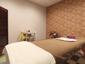 カモミール/落ち着いた内装