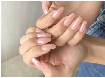ロイネイル 豊橋店(LOI nail)の写真/【フィルイン対応】艶×美フォルムで魅せるワンランク上のネイル
。指がキレイに見える上品な指先へ♪