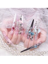 ギャル必見！目立ちたい時にはスーパーロングスカルプネイルがオススメ♪