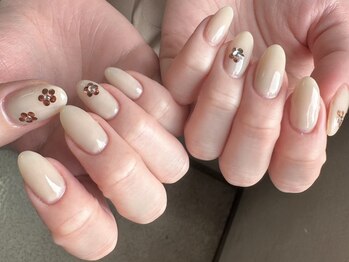 ミッドポイント(mid point)/フラワー パーツ別途料金