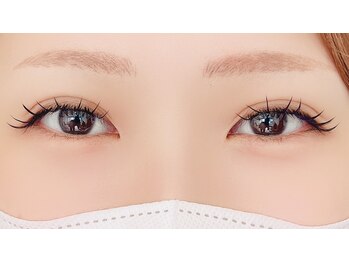 クリア アイラッシーズ アンド ネイルサロン シャイン(CLEAR & SHINE)/ボリュームラッシュ100束　