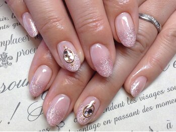 ラウト デコレーションアンドネイルサロン(Lauto Decoration&Nail Salon)/ピンクラメグラデーション