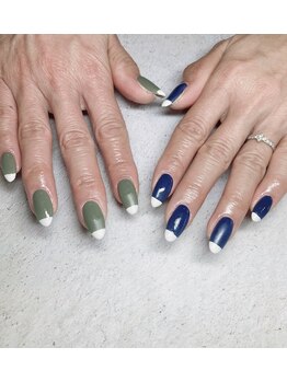 ラグネル(Luxnal)/フレンチネイル