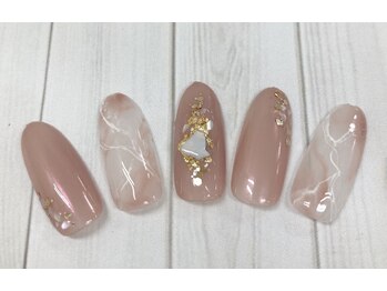 ティーエヌ イトーヨーカドー能見台店/季節の定額7590円コース