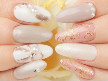 ディーネイル 天王寺(D-nail)の写真/■天王寺駅徒歩3分！■HANDもFOOTも（税込）¥3900～■無料で選べるサンプル250種以上！