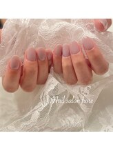 フィオーレ(fiore)/シンプルな淡色ワンカラーネイル