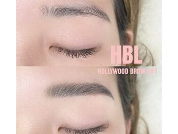 リッチアイブロウサロンエビス(Rich Eyebrow Salon EBISU)の写真/顔の8割は眉毛で決まる♪【人気No.１★ハリウッドブロウリフト】垢抜けたスッキリ眉へ。