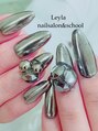 レイラ ネイルサロンアンドスクール(Leyla nailsalon&school) 眩しいミラーネイル