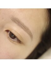 キルナノール 福岡天神(kiruna norr)/素顔に自信が持てる、自然な眉へ