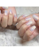 モアネイル(MORE-NAIL)/乳白色オーロラ
