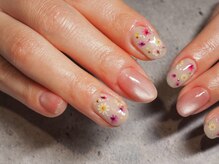 ビューティトリップ(Beauty TRIP)/ドライフラワーネイル