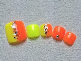 フットデザインネイル