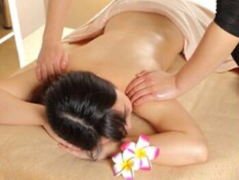 陳錦龍もみほぐし屋 京都の写真/《京都駅から徒歩5分》熟練ほぐし×デトックスオイルリンパの組み合わせで疲れた身体を贅沢にリセット◎