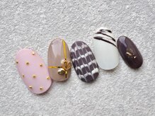 カトルナフ(quatre fois neuf)/チョコレート風アートネイル