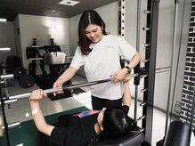 居留地フィットネス(居留地Fitness)/インクラインスミスプレス
