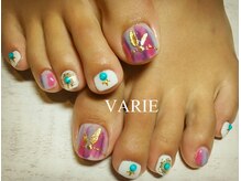 ヴァリエ(VARIE)/フェザーフットネイル