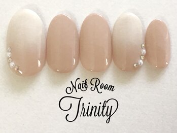 ネイルルーム トリニティ(Nail Room Trinity)/150種類以上選べるアート付