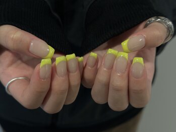 シータ(Siita)/french nails