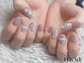 モア(moa)/ヒョウ柄 グレージュ