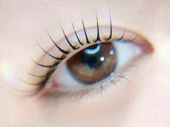 アイリーン(Eyeleen)/目尻流し目デザイン★