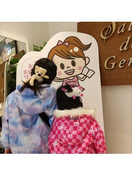 イシス ジェニー マルヤマクラス店(ISIS Genny)/小学生の可愛い姉妹髪留めに注目