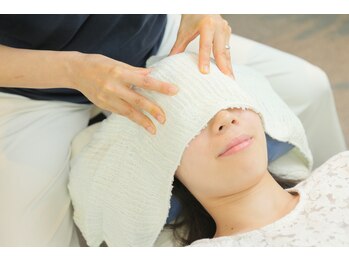 スマイルカイロプラクティックの写真/現代人のお悩みには当店の《カイロ+ヘッド組合せ初回70分￥7500→￥6750》が大人気!!自慢のV3で歪み改善も◎