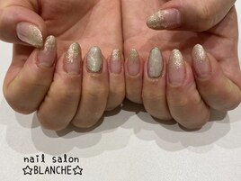 ラメグラデーションネイル