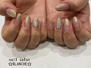 ラメグラデーションネイル