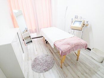 レヴェリー 心斎橋店(REVERIE)/- ladies room -