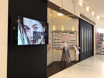 アウラ(AURA)/ブラックが目印♪