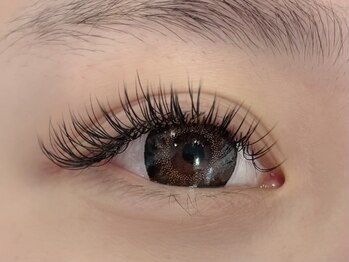 ローバー(ROVER)/LEDまつエク　フラットラッシュ