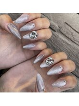 レイネイル アンド レイアイ 長嶺店(RAY NAIL & ray eye)/マグネットネイル
