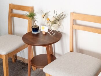 満月堂/待合スペース