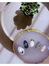 ネイル バズ(NAIL BUZZ)/初回ソフトジェルオフ込23000円