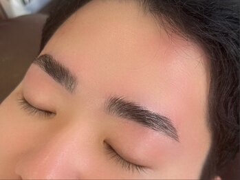 エムズアイブロウ 大和西大寺(M’sアイブロウ)/メンズハリウッドブロウリフト