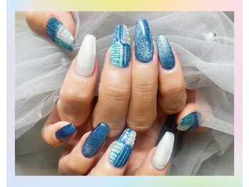 センシー ネイル スタジオ(Sensy Nail Studio)/長出し+進化のバカラ風ネイル