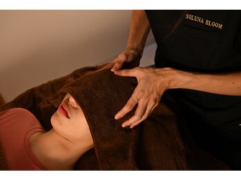 ソルナ ブルーム(SOLUNA BLOOM)/ヘッドスパで頭皮の血行促進☆